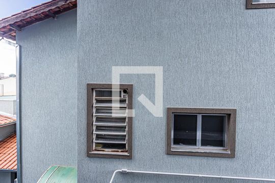 Vista Quarto 1 de apartamento para alugar com 2 quartos, 47m² em Jardim Sao Jose, São Paulo