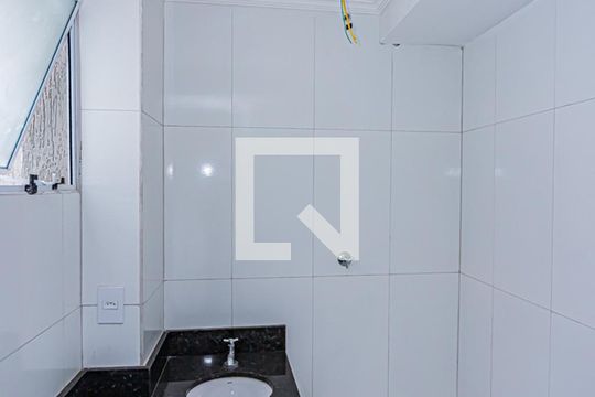 Banheiro de apartamento para alugar com 2 quartos, 49m² em Jardim Sao Jose, São Paulo