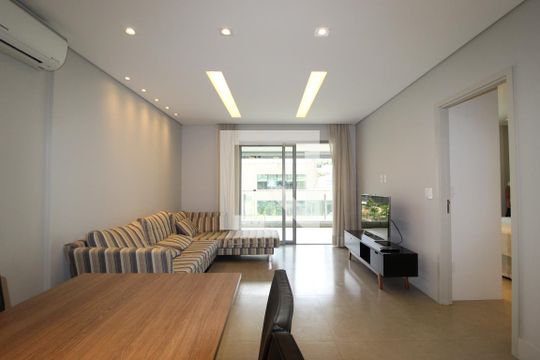 Apartamento para alugar com 1 quarto, 80m² em Vila Nova Conceição, São Paulo