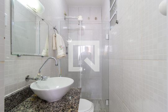 Banheiro de kitnet/studio à venda com 1 quarto, 35m² em Brás, São Paulo