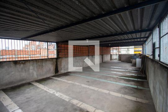 Lavanderia de casa à venda com 6 quartos, 135m² em Cidade Antônio Estêvão de Carvalho, São Paulo
