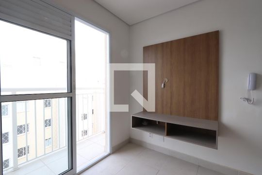 Sala de apartamento para alugar com 2 quartos, 40m² em Vila Graciosa, São Paulo