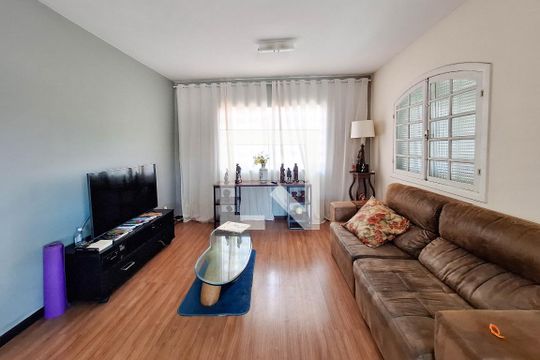 Sala 1 de casa à venda com 7 quartos, 524m² em Piratininga, Niterói