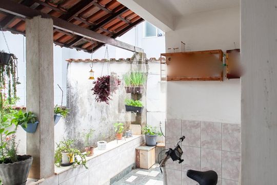 Varanda da Sala de casa à venda com 6 quartos, 284m² em Copacabana, Belo Horizonte