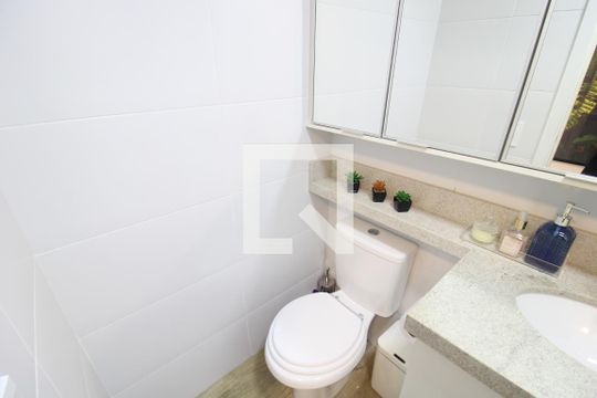Banheiro de apartamento à venda com 2 quartos, 40m² em Jardim Paraíso, São Paulo