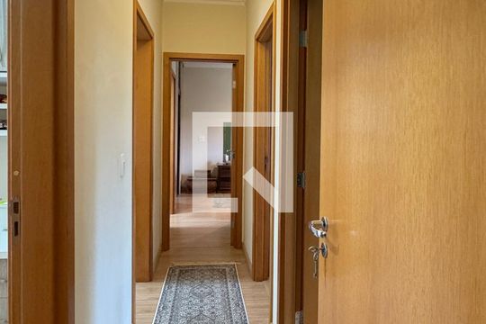 Corredor de apartamento para alugar com 3 quartos, 102m² em Residencial Zero (tambore), Santana de Parnaíba