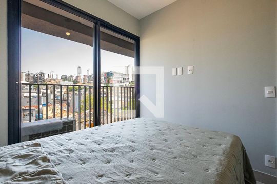 Suíte de apartamento para alugar com 1 quarto, 29m² em Vila Madalena, São Paulo