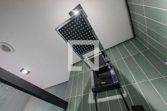 Suíte - Banheiro de apartamento para alugar com 1 quarto, 29m² em Vila Madalena, São Paulo