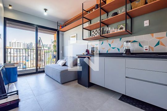 Sala/Cozinha de apartamento para alugar com 1 quarto, 29m² em Vila Madalena, São Paulo