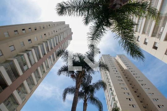 Fachada do bloco de apartamento para alugar com 2 quartos, 96m² em Morumbi, São Paulo