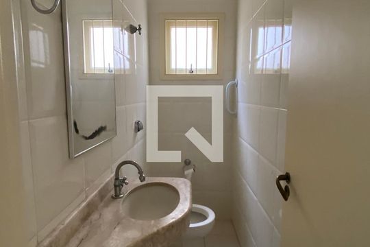 Lavabo de casa à venda com 3 quartos, 209m² em Vila da Saúde, São Paulo