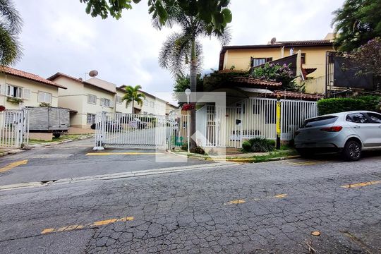 Fachada do Condomínio de casa de condomínio para alugar com 3 quartos, 250m² em Parque Munhoz, São Paulo