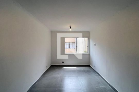 Sala de apartamento para alugar com 3 quartos, 77m² em Alto de Pinheiros, São Paulo