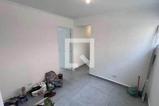 Sala de apartamento para alugar com 3 quartos, 77m² em Alto de Pinheiros, São Paulo