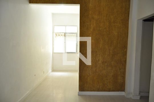 Sala de apartamento para alugar com 2 quartos, 52m² em Méier, Rio de Janeiro