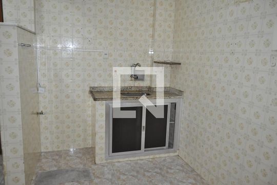 Cozinha de apartamento para alugar com 2 quartos, 52m² em Méier, Rio de Janeiro