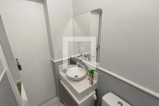 Casa para alugar com 3 quartos, 180m² em São Lucas, São Paulo