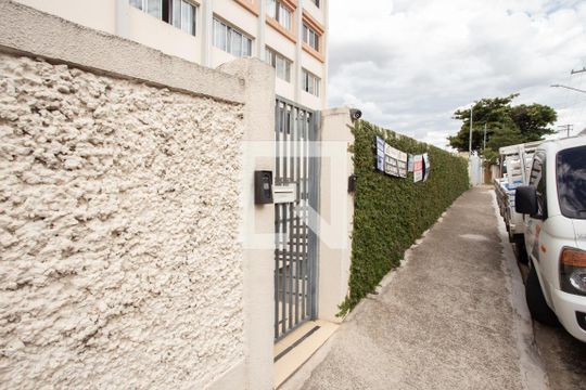 FACHADA de apartamento para alugar com 1 quarto, 75m² em Parque Anhanguera, São Paulo