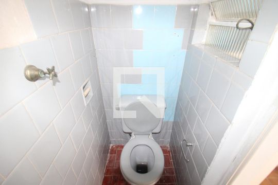 Área de Serviço - Banheiro de casa à venda com 6 quartos, 171m² em Lauzane Paulista, São Paulo