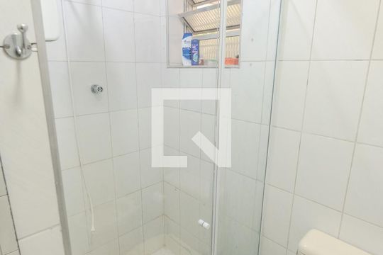 Banheiro da Suíte 1 de apartamento para alugar com 2 quartos, 55m² em Bela Vista, São Paulo