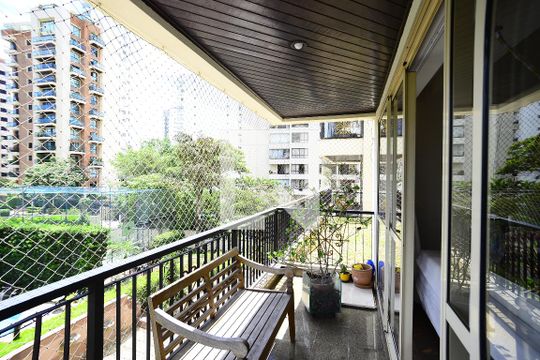 Varanda de apartamento para alugar com 3 quartos, 160m² em Chácara Klabin, São Paulo