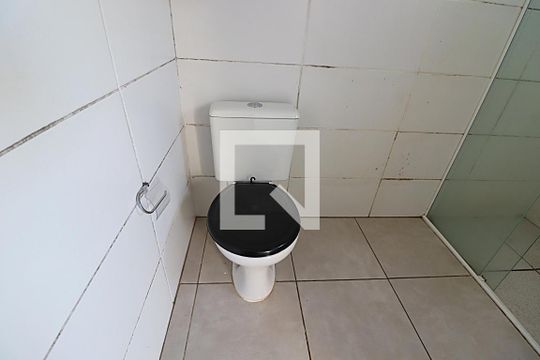 Banheiro  de casa para alugar com 1 quarto, 90m² em Formoza, Alvorada