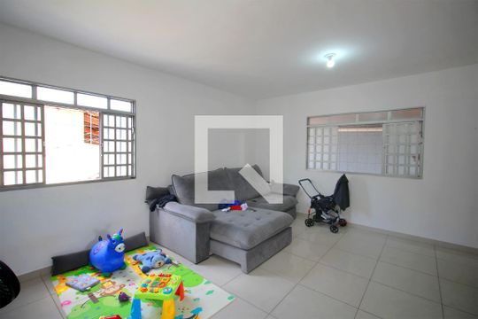 Sala de casa à venda com 4 quartos, 372m² em Glalija, Belo Horizonte