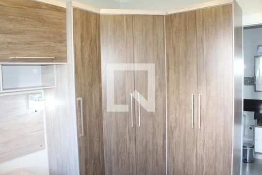 Suíte de apartamento para alugar com 2 quartos, 56m² em Granja Viana, Cotia