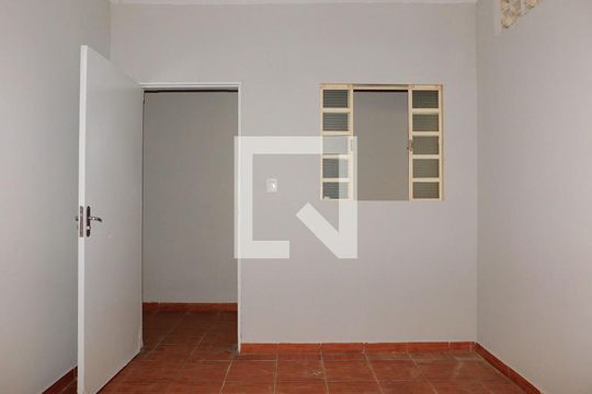 Quarto 1 de casa para alugar com 2 quartos, 80m² em João Aranha, Paulínia