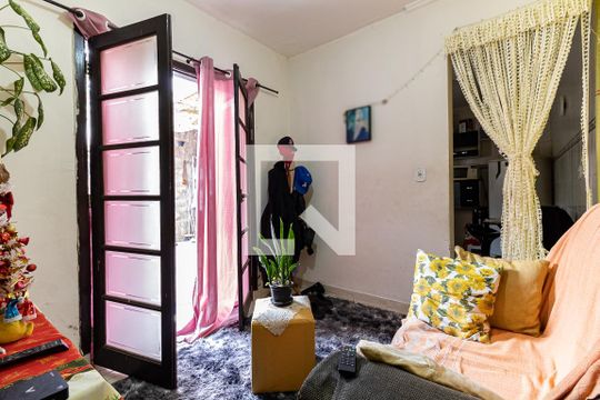 Sala da Casa 2 de casa à venda com 4 quartos, 300m² em Parque do Estado, São Paulo