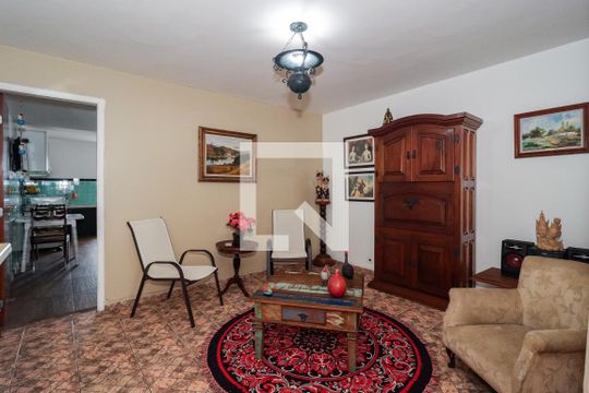 Casa à venda com 2 quartos, 600m² em Jardim Taboao, São Paulo