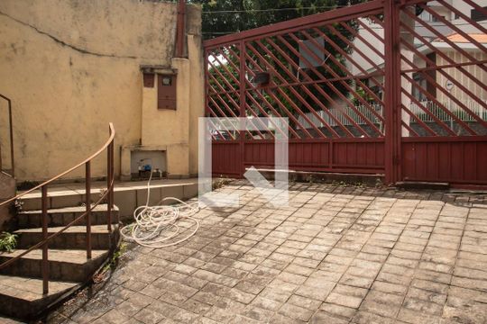 Frente/Garagem de casa à venda com 3 quartos, 142m² em Vila da Saúde, São Paulo