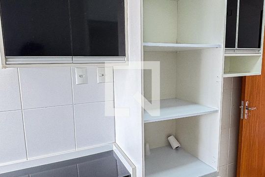 Cozinha de apartamento para alugar com 2 quartos, 52m² em Vila Príncipe de Gales, Santo André