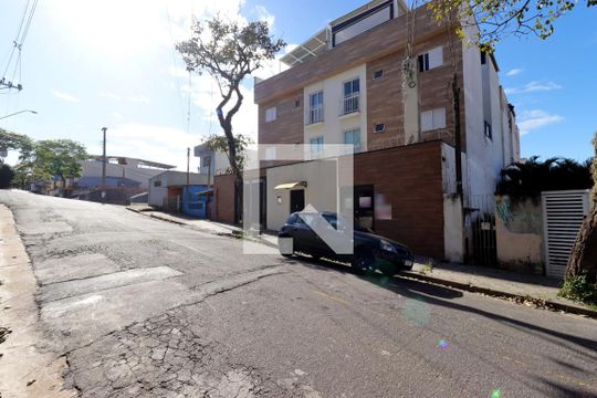 Fachada de apartamento à venda com 2 quartos, 72m² em Parque das Nações, Santo André