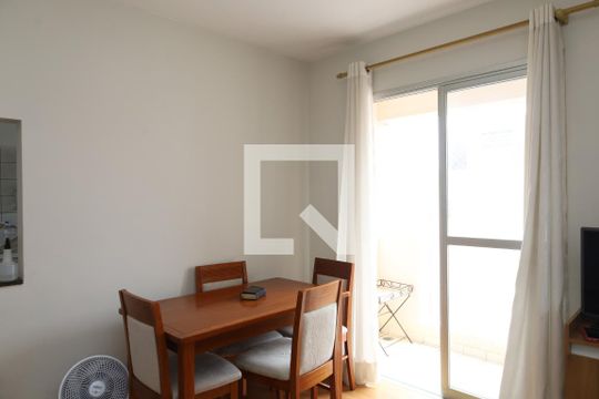 Sala de apartamento à venda com 2 quartos, 56m² em Vila Santana, São Paulo