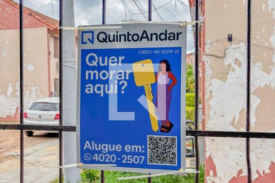 Placa de casa de condomínio à venda com 1 quarto, 40m² em São José, Porto Alegre