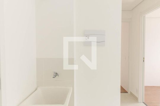 Área de Serviço de apartamento para alugar com 2 quartos, 32m² em Colônia (zona Leste), São Paulo
