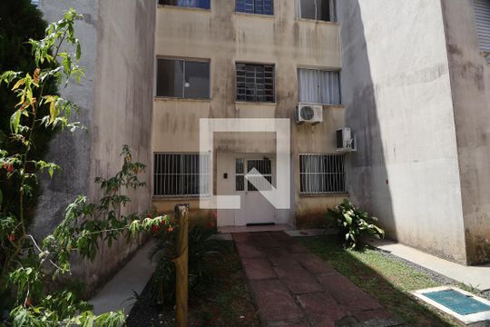 Fachada do bloco de apartamento à venda com 2 quartos, 50m² em Igara, Canoas