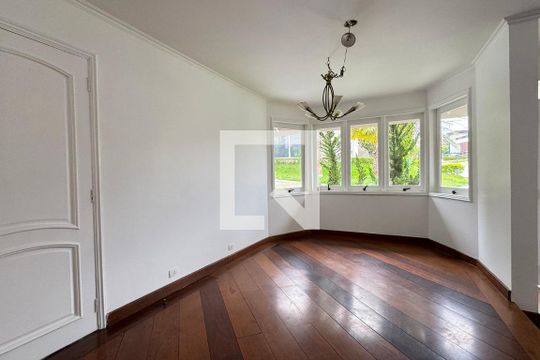 Sala de Jantar de casa de condomínio à venda com 4 quartos, 250m² em Tamboré, Santana de Parnaíba