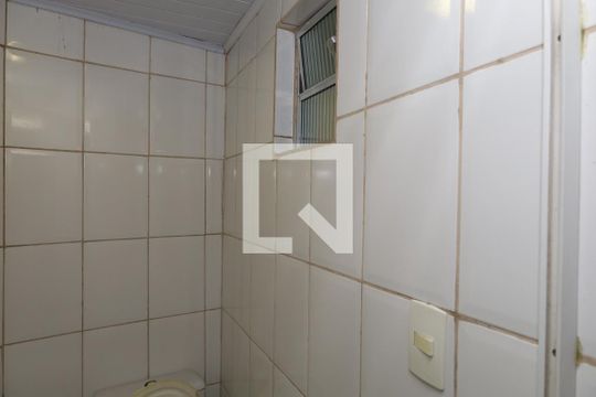 Banheiro 2 de casa à venda com 5 quartos, 186m² em Jardim Planalto, São Paulo