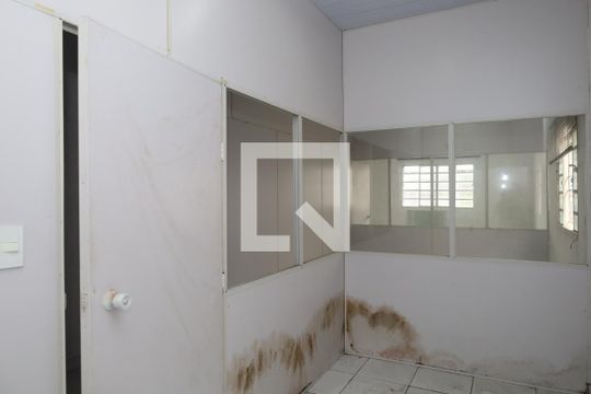 Quarto 3 de casa à venda com 5 quartos, 186m² em Jardim Planalto, São Paulo