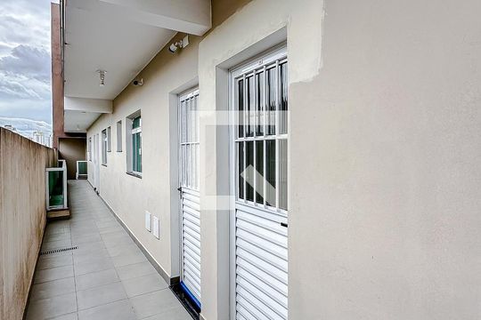 Área comum de kitnet/studio para alugar com 1 quarto, 25m² em Vila Canero, São Paulo