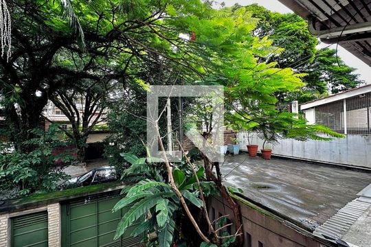 Vista Quarto 1 de casa à venda com 3 quartos, 90m² em Jardim Caravelas, São Paulo