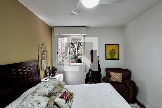 Quarto 1 de casa à venda com 3 quartos, 90m² em Jardim Caravelas, São Paulo