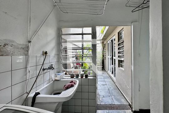 Área de Serviço de casa à venda com 3 quartos, 90m² em Jardim Caravelas, São Paulo