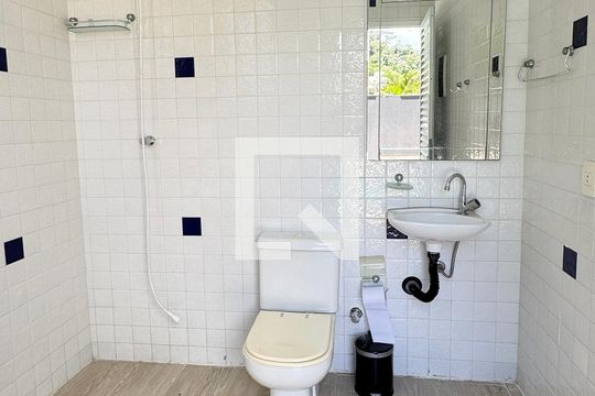 Área comum de casa de condomínio à venda com 4 quartos, 403m² em Parque Sinai, Santana de Parnaíba
