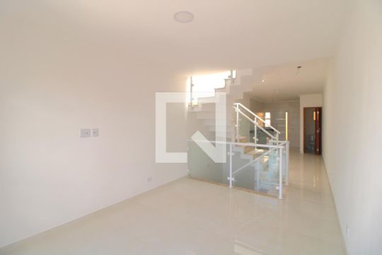 Casa à venda com 3 quartos, 100m² em Jardim Santa Cruz, São Paulo