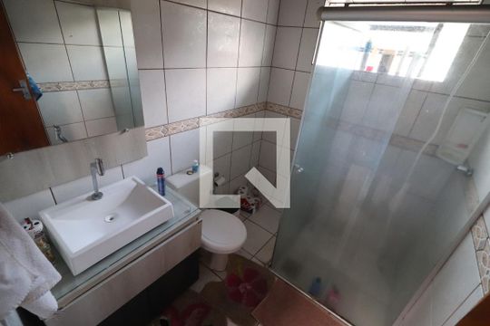 Banheiro de casa à venda com 2 quartos, 116m² em Liberdade, Novo Hamburgo
