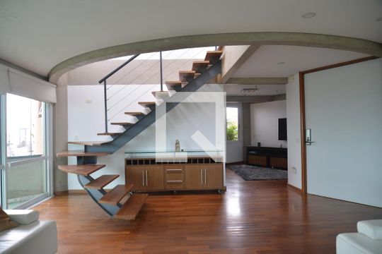 Sala de apartamento para alugar com 6 quartos, 440m² em Jardim, Santo André