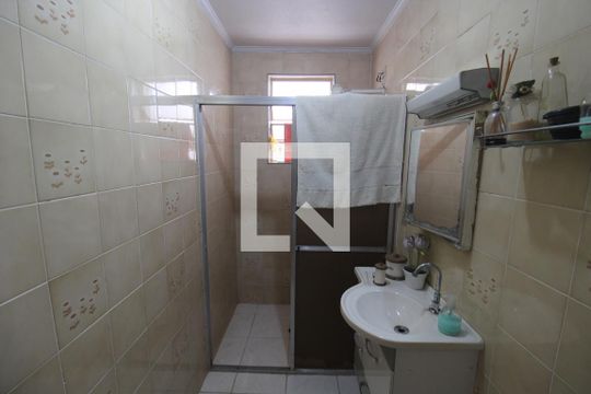 Banheiro 1 de casa à venda com 3 quartos, 152m² em Vila Dionisia, São Paulo
